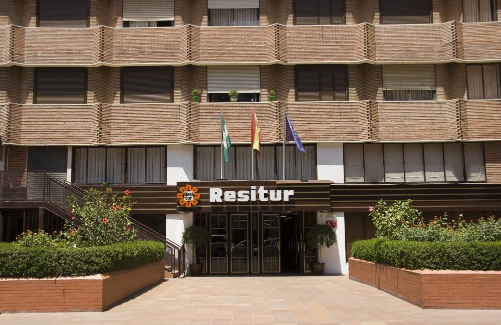 Apartamentos Resitur เซบีญา ภายนอก รูปภาพ